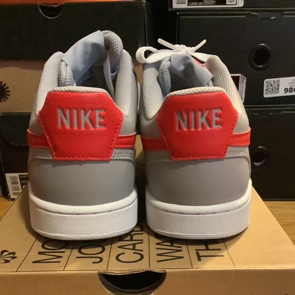 NWT Nike Court Vision Low Mens Size 8.5 UNLV - Picture 6 of 9